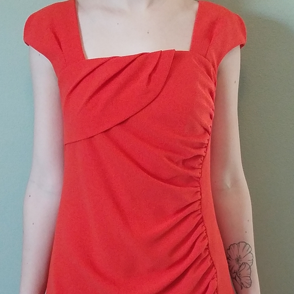 THML Party Dress - Picture 2 of 6